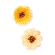 Lade das Bild in den Galerie-Viewer, 2er Set Seidenpapierblumen Gelb
